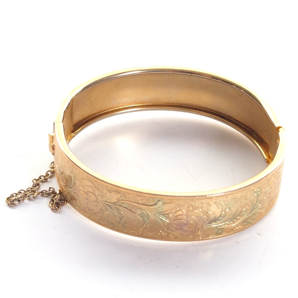 Vintage Antique Victorian Floral Etched Gold Plated Hinged Bangle Bracelet